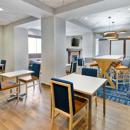 Hampton Inn Charlotte Uptown Exterior photo